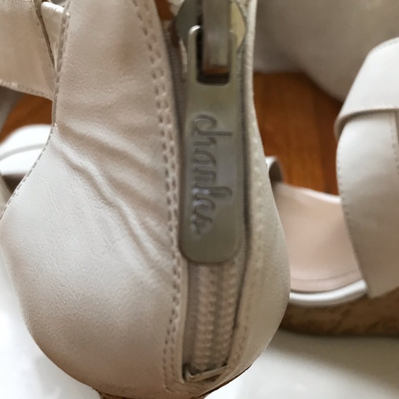 Charles David leather upper ankle cork wedges - Picture 5 of 6